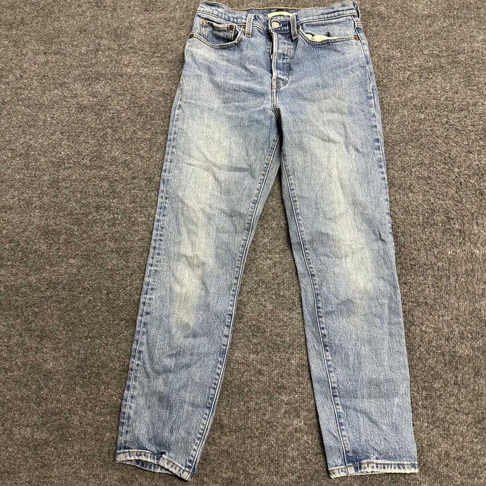 Levi's Jeans Womens Size 27 Light Wash Blue Wedgie Straight Leg High Rise Denim